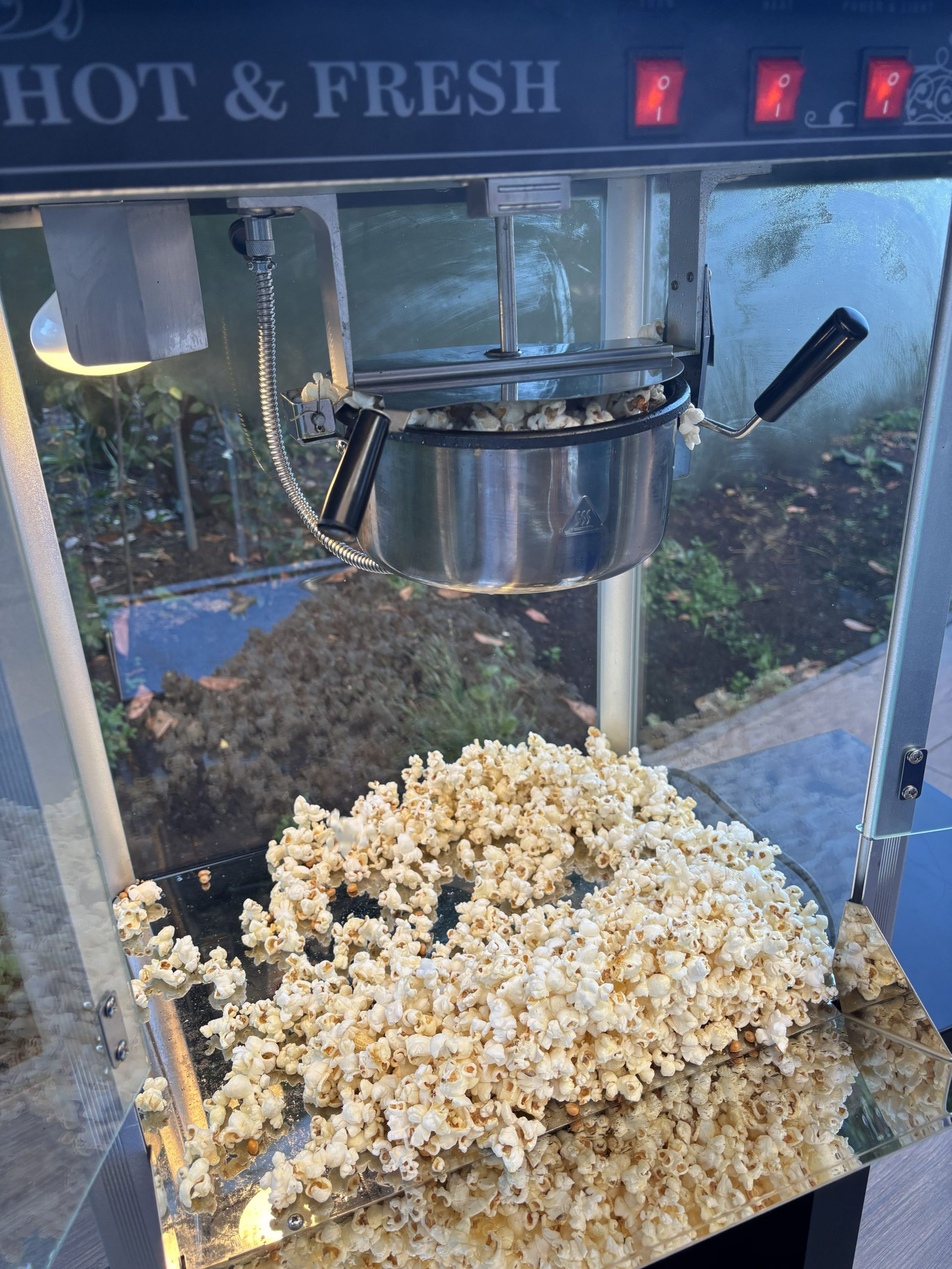 Popcornmaschine mit Wagen - schwarz – Bild 3